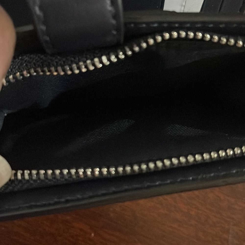 NWT - Coach Wallet 5 x 6 - Picture 10 of 14